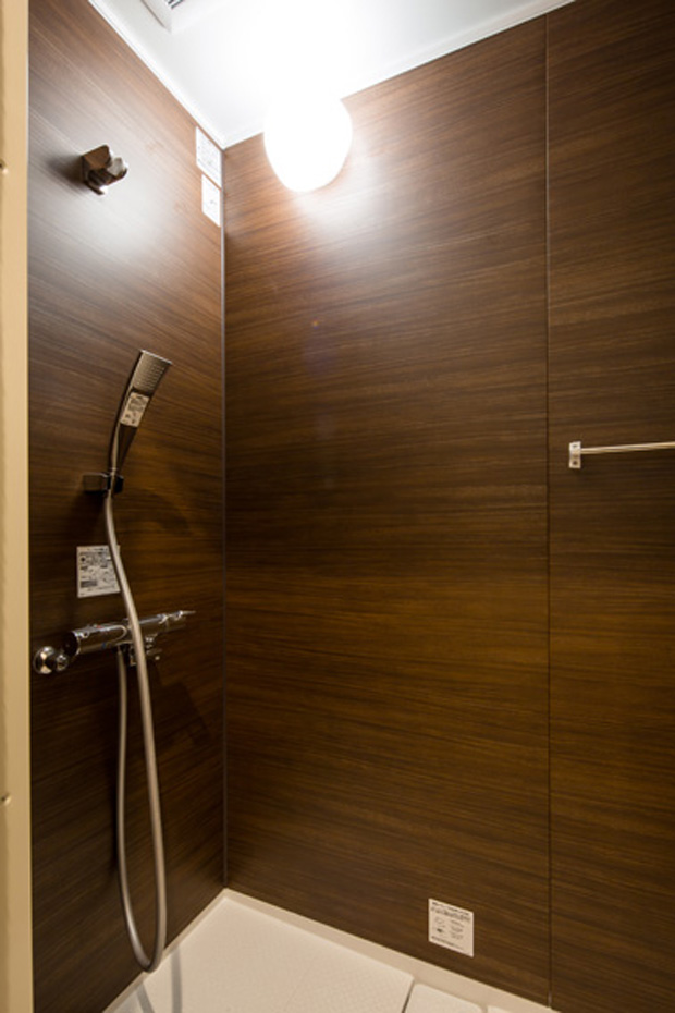 シャワールーム風景